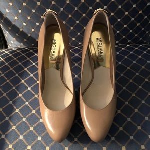 Michael Kors Pumps